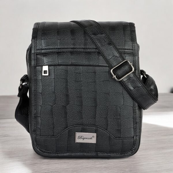 Bagneeds Black Sling Bag